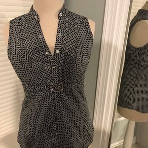 Express black & white sleeveless top